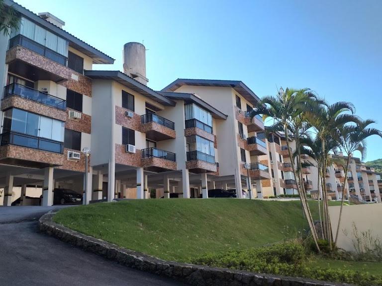 Apartamento De 3 Dormitorios Na Praia Brava - Condominio Curima Florianópolis Exterior foto