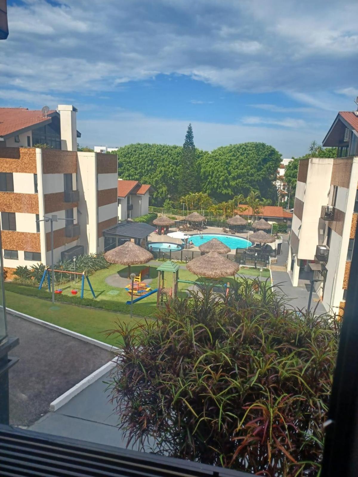 Apartamento De 3 Dormitorios Na Praia Brava - Condominio Curima Florianópolis Exterior foto